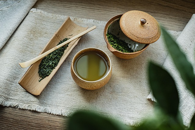 Superfoods dla wegan: Jak wzbogacić dietę roślinną o niezbędne składniki odżywcze?
